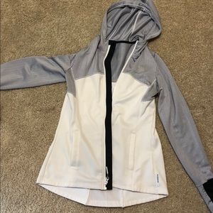Zip up